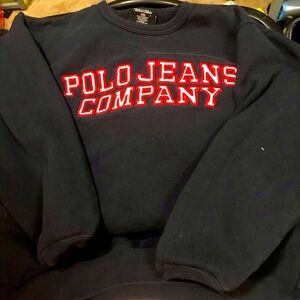 A vintage Ralph Lauren baggy crew neck. Size small